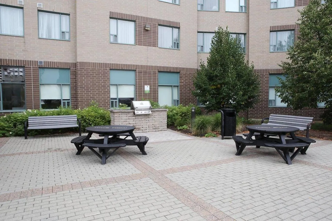 Residence&Conference Centre - Hamilton Canada